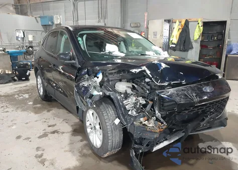 2021 Ford Escape Se z USA, uszkodzony, nr VIN 1FMCU0G65MUB12671
